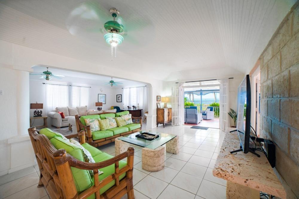 Banyan Beach House Villa بريدج تاون المظهر الخارجي الصورة