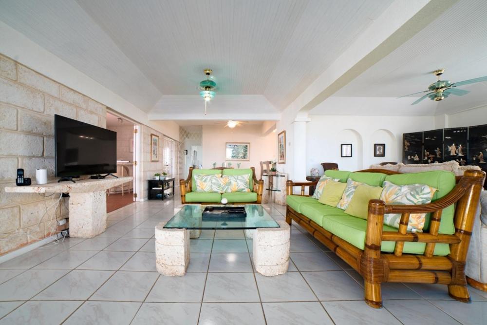 Banyan Beach House Villa بريدج تاون المظهر الخارجي الصورة