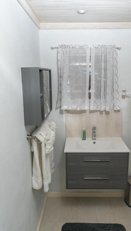 Banyan Beach House Villa بريدج تاون المظهر الخارجي الصورة